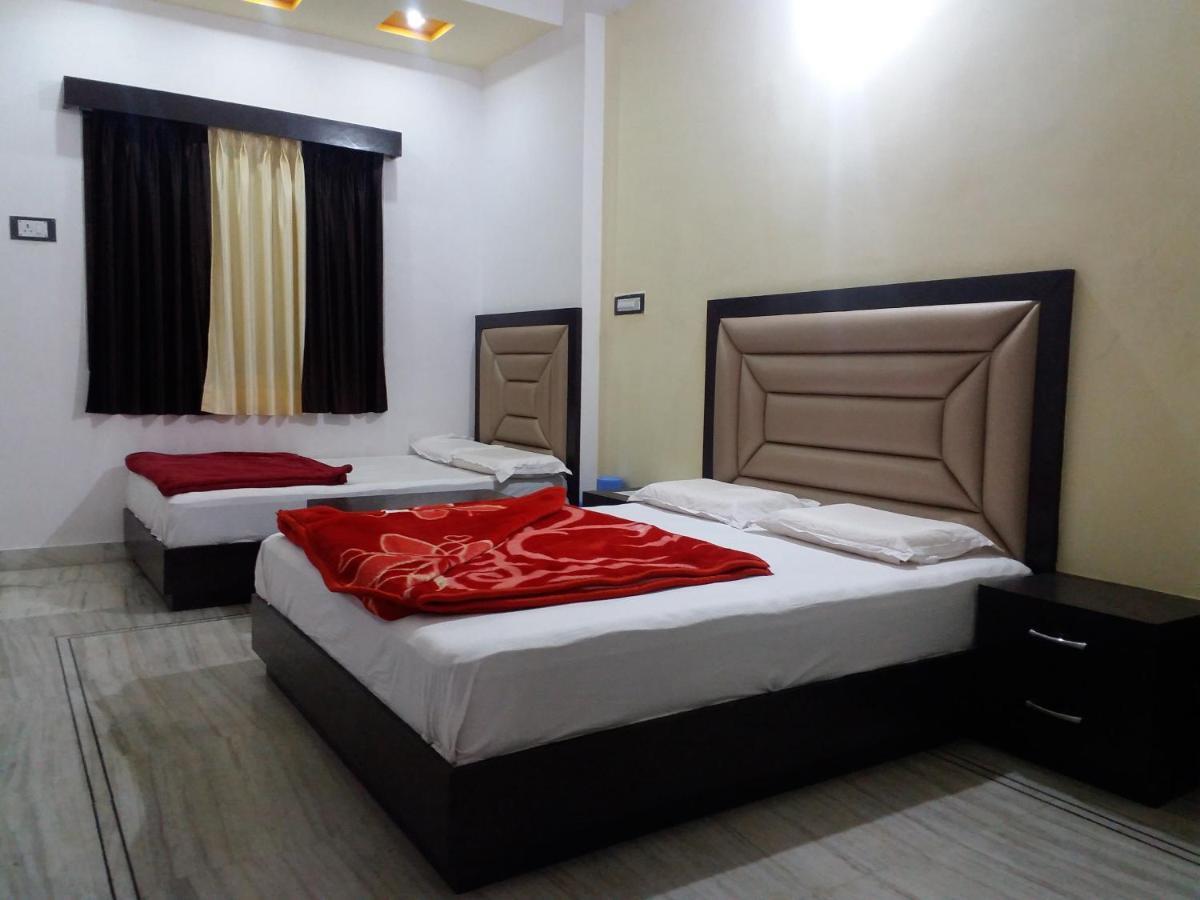 Hotel Vinayaka Nāthdwāra Екстериор снимка